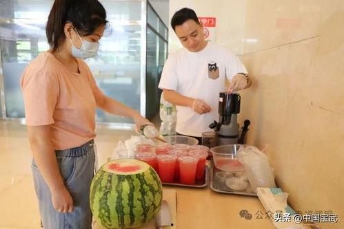 平阴吃瓜事件视频,一场网络热议的真相揭秘